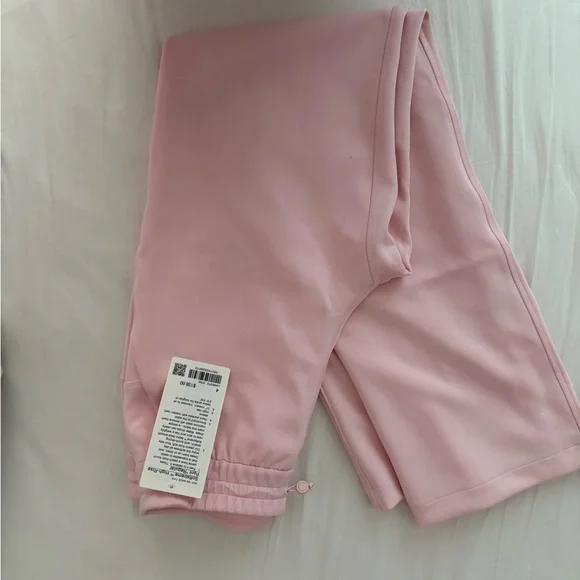 Lululemon softstreme in strawberry milkshake **NEW** - Picture 7 of 8